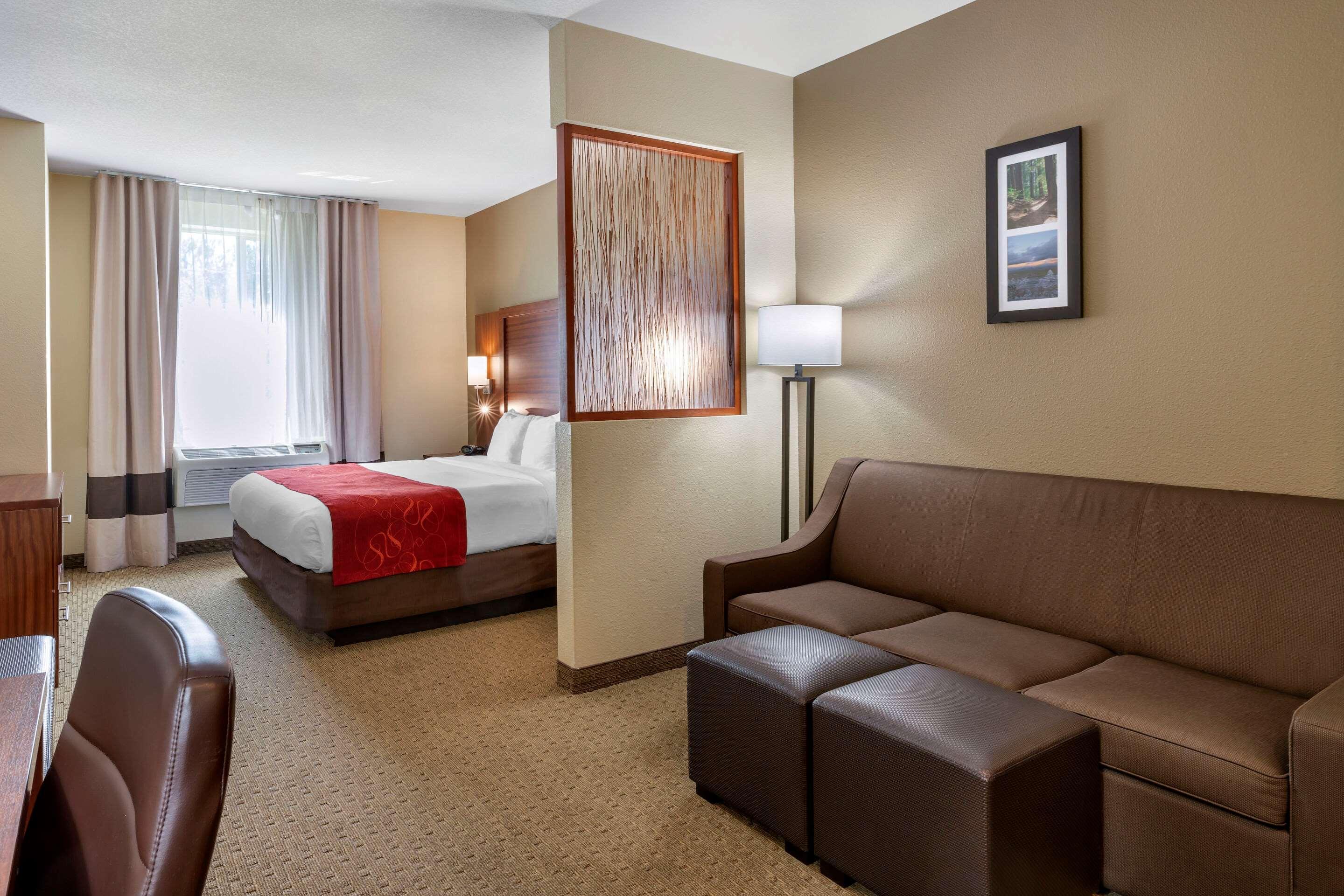 Comfort Suites Eugene Esterno foto