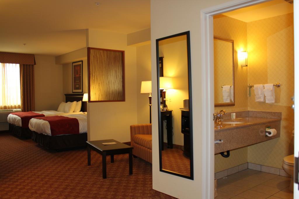 Comfort Suites Eugene Esterno foto